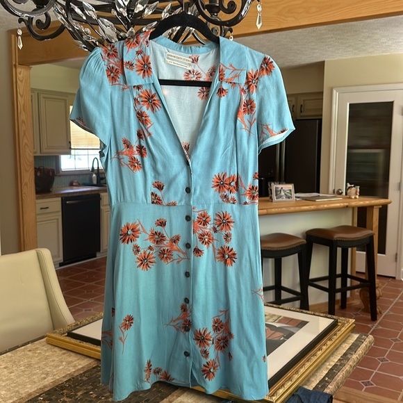 Urban Outfitters Mini Dress - Picture 2 of 5